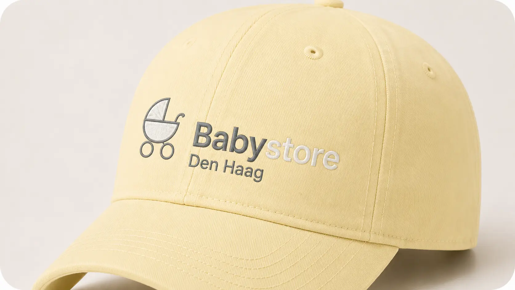 Geborduurde cap of beanie met logo van Babystore Den Haag