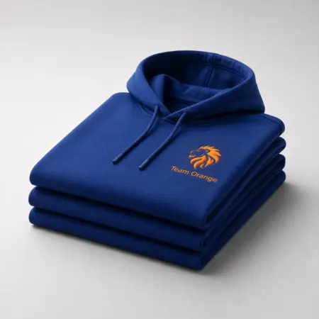 Hoodie laten borduren met logo