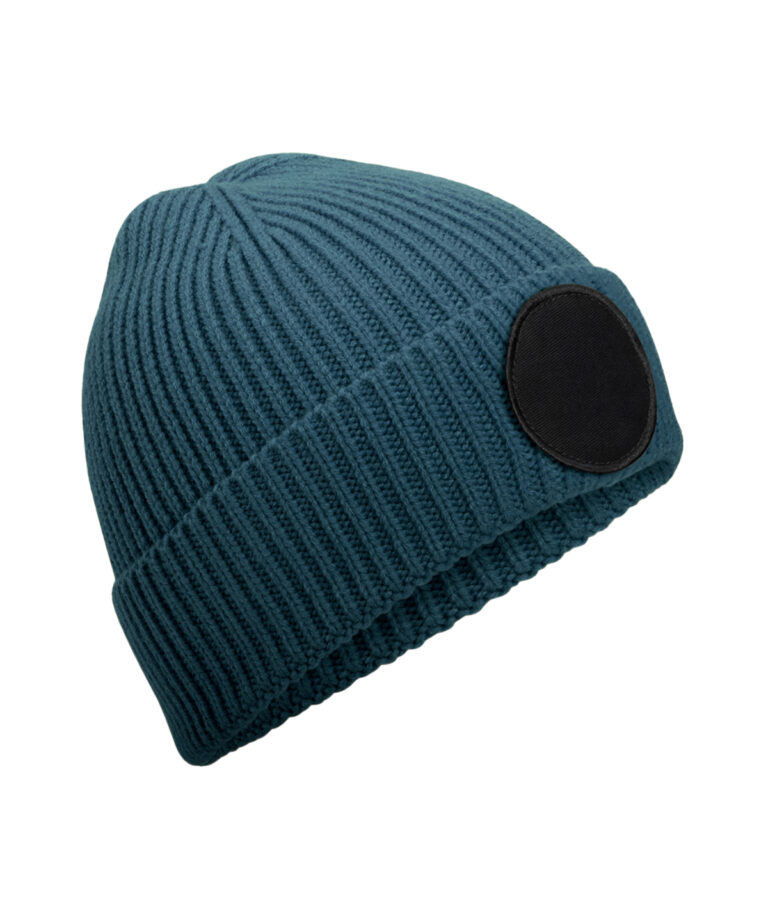 Muts met ronde fashion patch