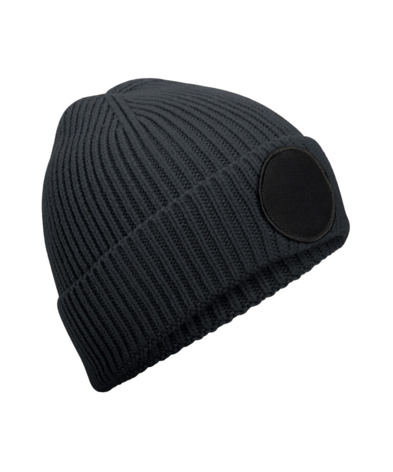 Muts met ronde fashion patch