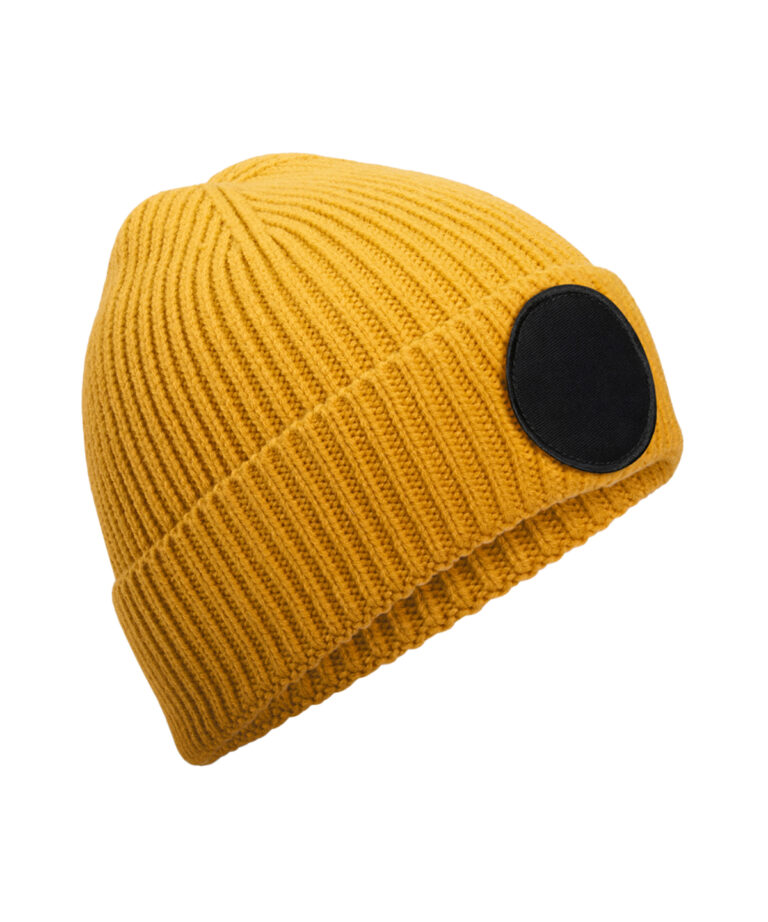 Muts met ronde fashion patch