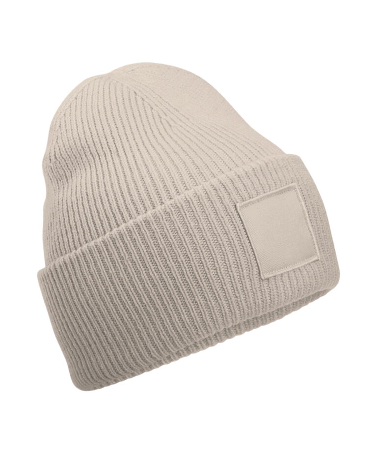 Muts met brede omslag en ton-sur-ton patch