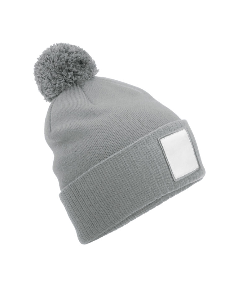 Muts met appliqué patch en pompon