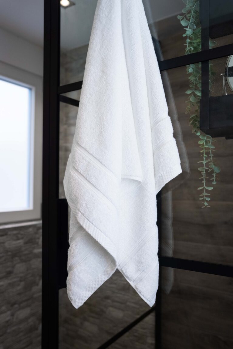 Ultra Deluxe handdoek 50 x 100 cm