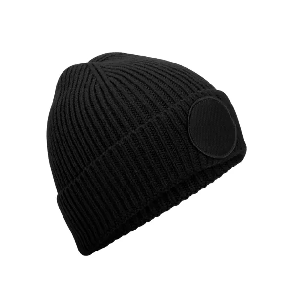 Muts met ronde fashion patch